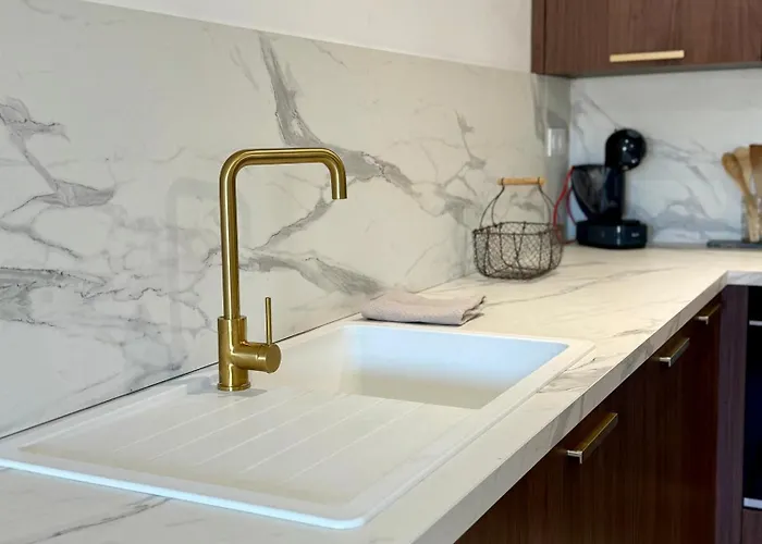 Neuf Contemporain Апартаменты *